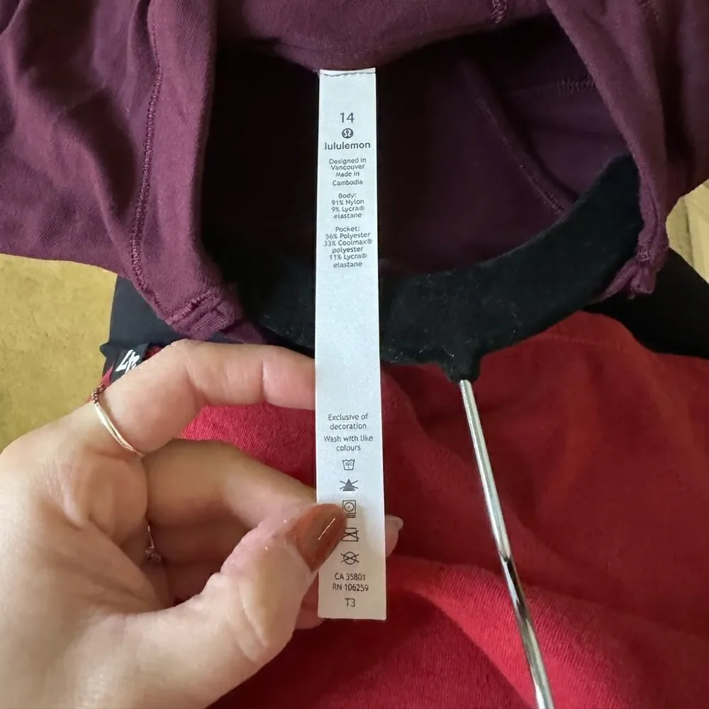 Women’s Lululemon 1/4 Zip Hooded Jacket Sz 14